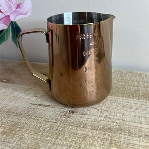 550ML Milk Frothing Cup with Scale Rose Gold Stainless Steel Frothing.